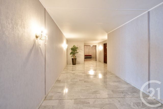 Appartement F3 à vendre - 3 pièces - 73.62 m2 - NICE - 06 - PROVENCE-ALPES-COTE-D-AZUR - Century 21 Lafage Transactions
