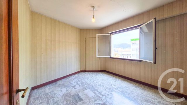 Appartement F3 à vendre - 3 pièces - 73.62 m2 - NICE - 06 - PROVENCE-ALPES-COTE-D-AZUR - Century 21 Lafage Transactions
