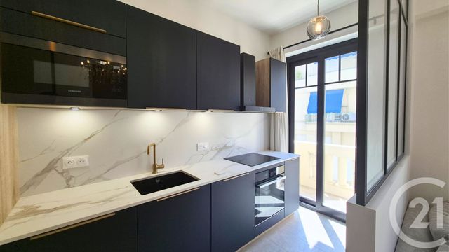 Appartement F2 à vendre - 2 pièces - 50.0 m2 - NICE - 06 - PROVENCE-ALPES-COTE-D-AZUR - Century 21 Lafage Transactions