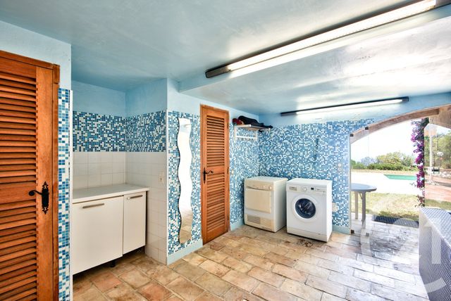 maison à vendre - 9 pièces - 281.26 m2 - NICE - 06 - PROVENCE-ALPES-COTE-D-AZUR - Century 21 Lafage Transactions