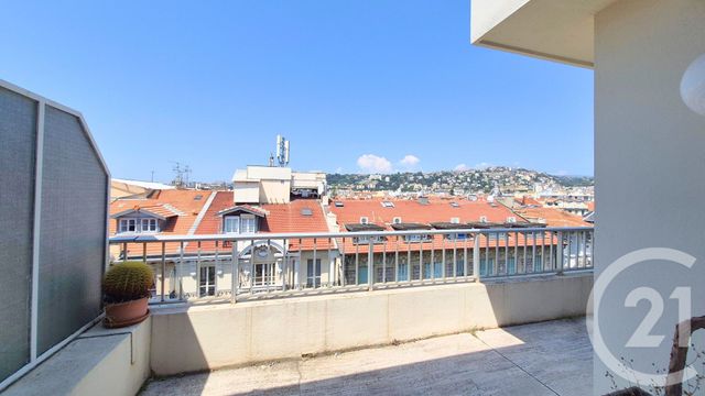 Appartement F1 à vendre - 1 pièce - 31.0 m2 - NICE - 06 - PROVENCE-ALPES-COTE-D-AZUR - Century 21 Lafage Transactions