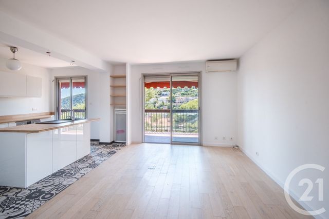 Appartement F3 à vendre - 3 pièces - 67.05 m2 - VILLEFRANCHE SUR MER - 06 - PROVENCE-ALPES-COTE-D-AZUR - Century 21 Lafage Transactions