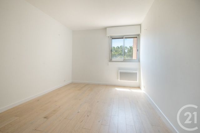 Appartement F3 à vendre - 3 pièces - 67.05 m2 - VILLEFRANCHE SUR MER - 06 - PROVENCE-ALPES-COTE-D-AZUR - Century 21 Lafage Transactions