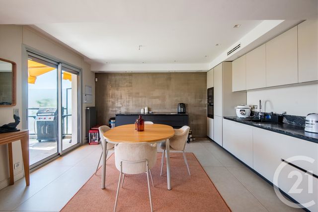 Appartement F5 à vendre - 5 pièces - 116.0 m2 - NICE - 06 - PROVENCE-ALPES-COTE-D-AZUR - Century 21 Lafage Transactions