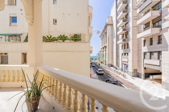 Appartement F10 à vendre - 12 pièces - 270.55 m2 - NICE - 06 - PROVENCE-ALPES-COTE-D-AZUR - Century 21 Lafage Transactions