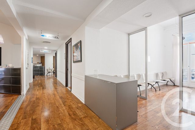 Appartement F10 à vendre - 12 pièces - 270.55 m2 - NICE - 06 - PROVENCE-ALPES-COTE-D-AZUR - Century 21 Lafage Transactions
