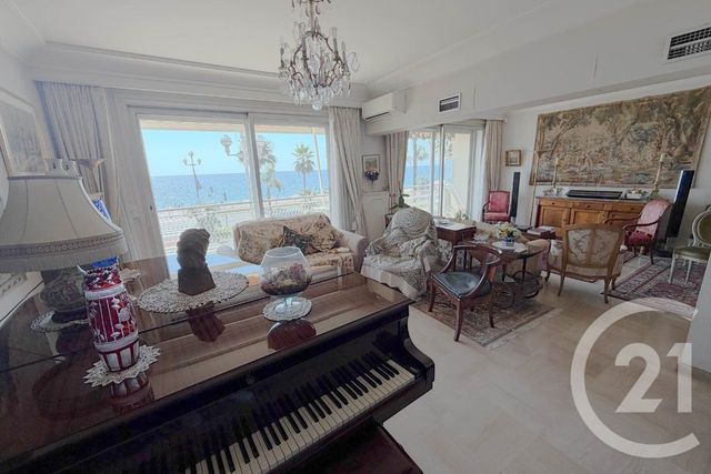 Appartement F3 à vendre - 3 pièces - 139.45 m2 - NICE - 06 - PROVENCE-ALPES-COTE-D-AZUR - Century 21 Lafage Transactions