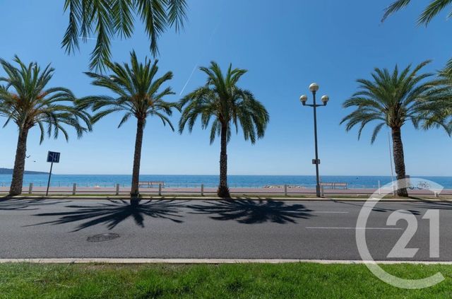 Appartement F3 à vendre - 3 pièces - 85.96 m2 - NICE - 06 - PROVENCE-ALPES-COTE-D-AZUR - Century 21 Lafage Transactions