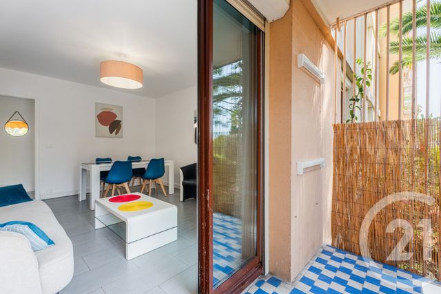 Appartement F4 à vendre - 4 pièces - 63.0 m2 - NICE - 06 - PROVENCE-ALPES-COTE-D-AZUR - Century 21 Lafage Transactions