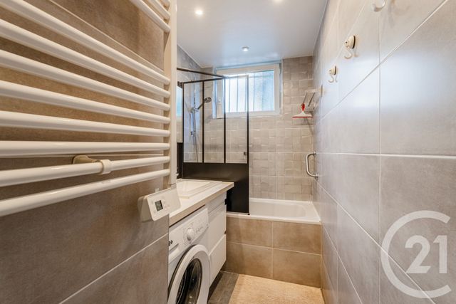 Appartement F4 à vendre - 4 pièces - 63.0 m2 - NICE - 06 - PROVENCE-ALPES-COTE-D-AZUR - Century 21 Lafage Transactions