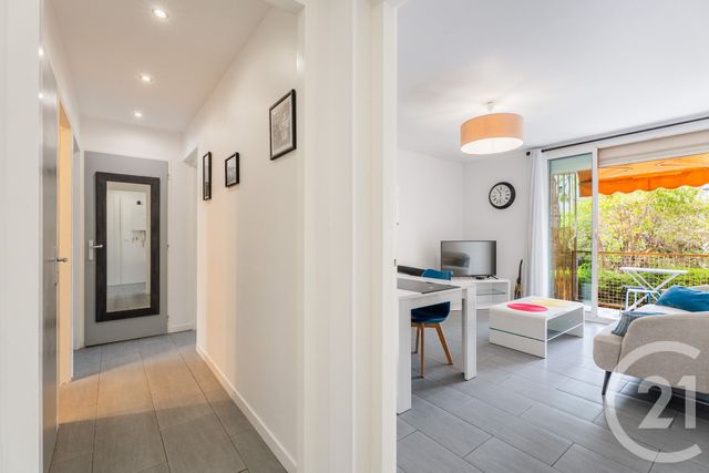 Appartement F4 à vendre - 4 pièces - 63.0 m2 - NICE - 06 - PROVENCE-ALPES-COTE-D-AZUR - Century 21 Lafage Transactions