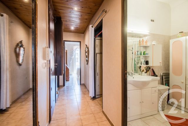 Appartement F3 à vendre - 3 pièces - 64.41 m2 - NICE - 06 - PROVENCE-ALPES-COTE-D-AZUR - Century 21 Lafage Transactions