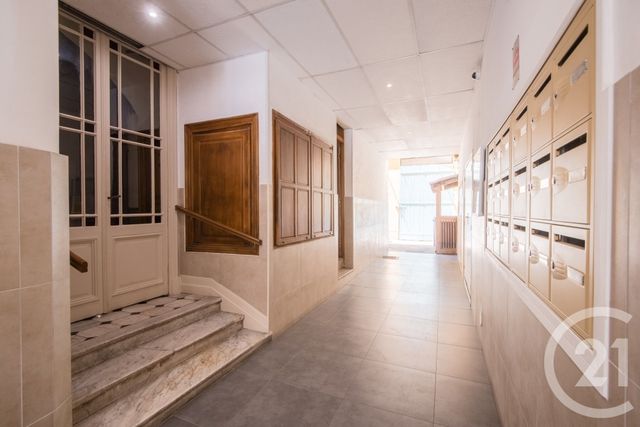 Appartement F3 à vendre - 3 pièces - 64.41 m2 - NICE - 06 - PROVENCE-ALPES-COTE-D-AZUR - Century 21 Lafage Transactions