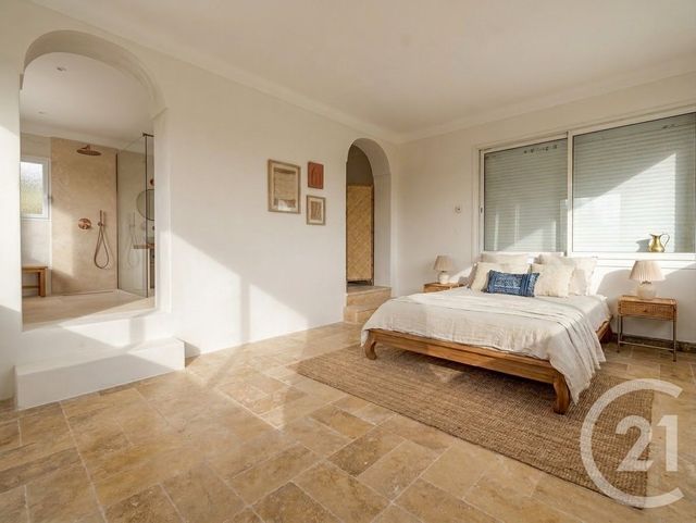 Appartement F4 à vendre - 4 pièces - 97.57 m2 - CAGNES SUR MER - 06 - PROVENCE-ALPES-COTE-D-AZUR - Century 21 Lafage Transactions