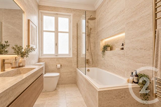 Appartement F2 à vendre - 3 pièces - 92.01 m2 - NICE - 06 - PROVENCE-ALPES-COTE-D-AZUR - Century 21 Lafage Transactions