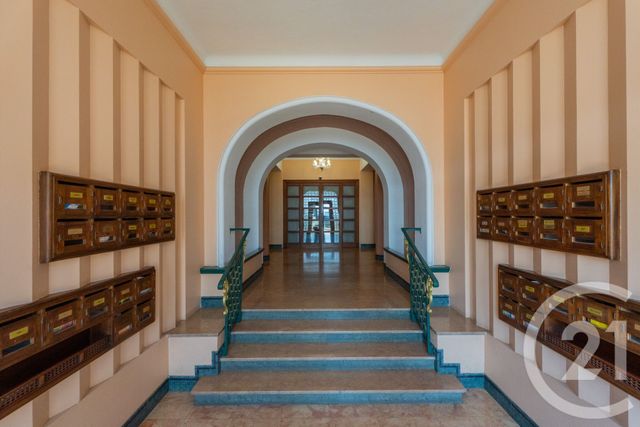 Appartement F2 à vendre - 3 pièces - 92.01 m2 - NICE - 06 - PROVENCE-ALPES-COTE-D-AZUR - Century 21 Lafage Transactions