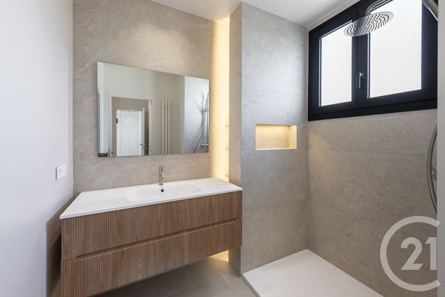 Appartement F3 à vendre - 3 pièces - 86.6 m2 - NICE - 06 - PROVENCE-ALPES-COTE-D-AZUR - Century 21 Lafage Transactions