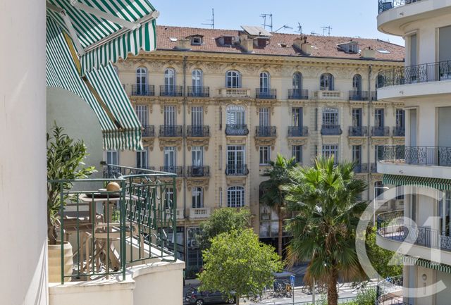 Appartement F3 à vendre - 3 pièces - 86.6 m2 - NICE - 06 - PROVENCE-ALPES-COTE-D-AZUR - Century 21 Lafage Transactions