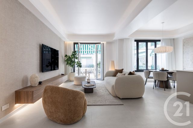 Appartement F3 à vendre - 3 pièces - 86.6 m2 - NICE - 06 - PROVENCE-ALPES-COTE-D-AZUR - Century 21 Lafage Transactions