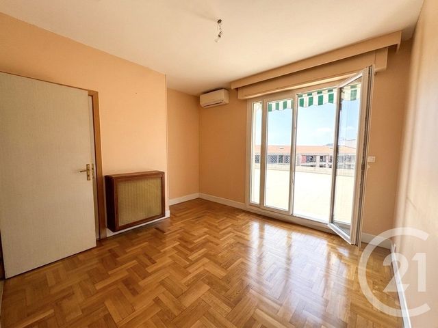 Appartement F4 à vendre - 4 pièces - 134.8 m2 - NICE - 06 - PROVENCE-ALPES-COTE-D-AZUR - Century 21 Lafage Transactions