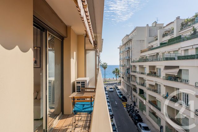 Appartement T2 à vendre - 2 pièces - 46.44 m2 - NICE - 06 - PROVENCE-ALPES-COTE-D-AZUR - Century 21 Lafage Transactions