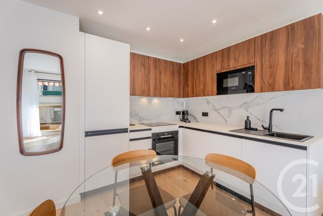 Appartement T2 à vendre - 2 pièces - 46.44 m2 - NICE - 06 - PROVENCE-ALPES-COTE-D-AZUR - Century 21 Lafage Transactions