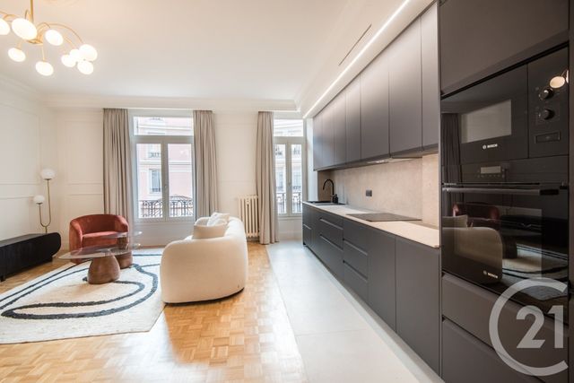 Appartement F3 à vendre - 3 pièces - 88.67 m2 - NICE - 06 - PROVENCE-ALPES-COTE-D-AZUR - Century 21 Lafage Transactions
