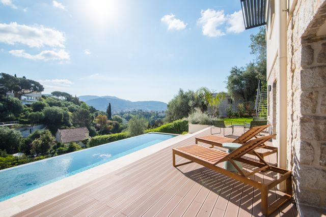 maison à vendre - 7 pièces - 205.47 m2 - NICE - 06 - PROVENCE-ALPES-COTE-D-AZUR - Century 21 Lafage Transactions