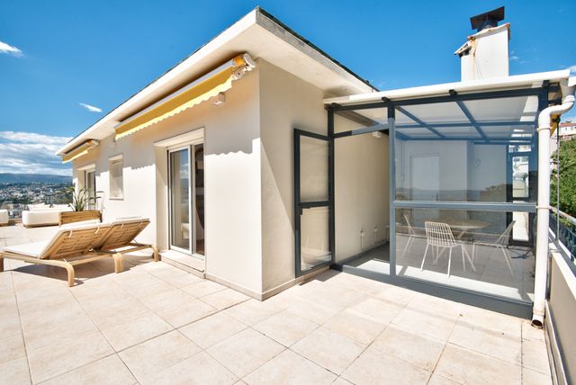 Appartement F5 à vendre - 5 pièces - 167.33 m2 - NICE - 06 - PROVENCE-ALPES-COTE-D-AZUR - Century 21 Lafage Transactions