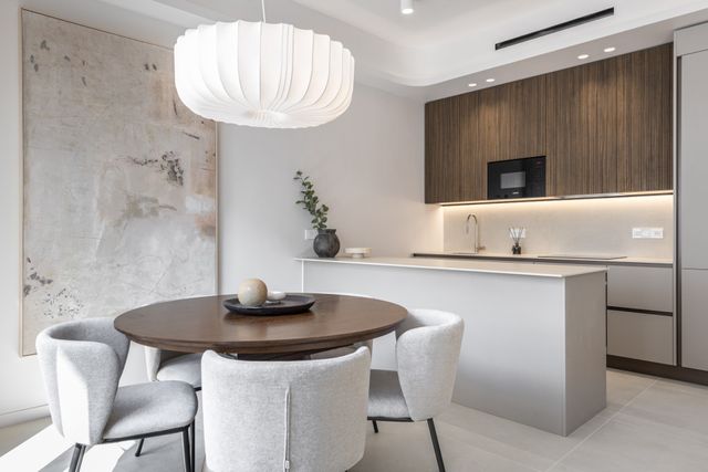 Appartement F3 à vendre - 3 pièces - 86.6 m2 - NICE - 06 - PROVENCE-ALPES-COTE-D-AZUR - Century 21 Lafage Transactions